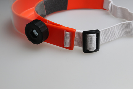 Przyłbica ochronna - osłona twarzy - pomarańczowa z białą gumką